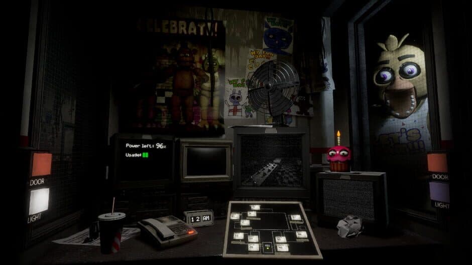 FIVE NIGHTS AT FREDDY'S: HELP WANTED screenshot 1